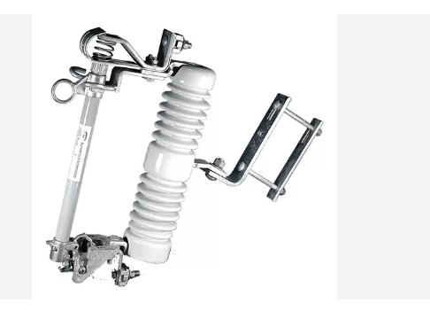 SECCIONADOR XS CORTO C/AISLADOR CERAMICO 15KV 100A