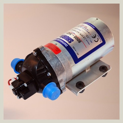 BOMBA SHURFLO PARA AGROQUIMICOS 8000-543-136 AUTOMATICA 6.8L
